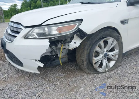 2011 Ford Taurus Sel z USA, uszkodzony, nr VIN 1FAHP2EW5BG131299